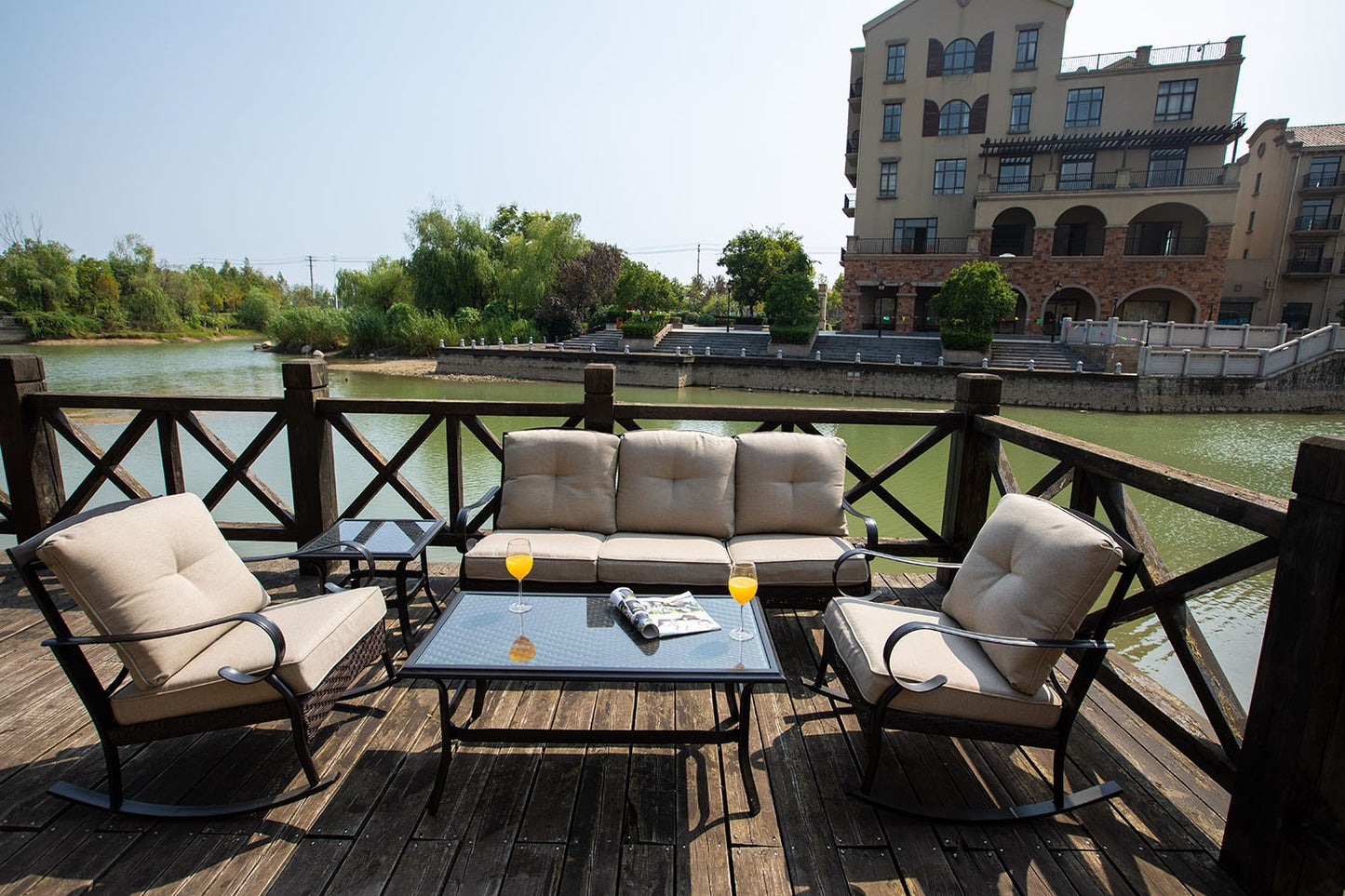 Homeroots Alicia 5-Pieces Metal Patio Conversation Chair Seating Set With Beige Cushions