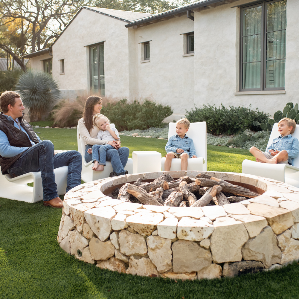 Tupleo Outdoor Loop Table for Poolside Use