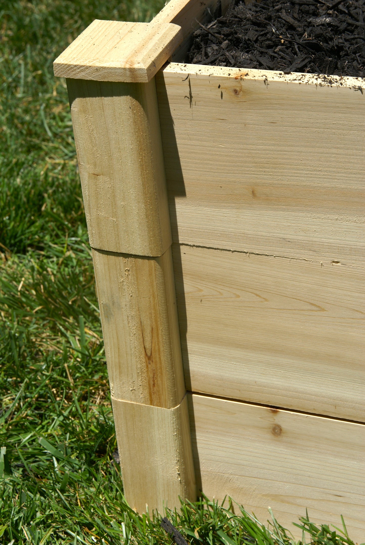 EDEN Quick Assembly Raised Garden Bed (4FT x 4FT x 17.5IN)