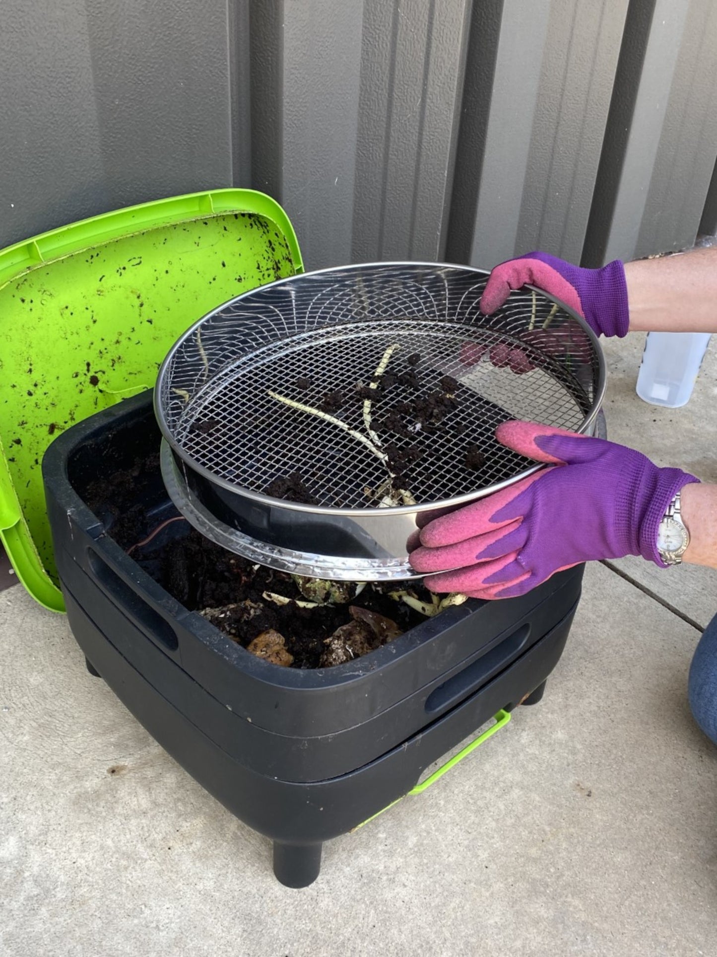 RSI 16 Inch Round Steel Compost SifterRSI-Sifter